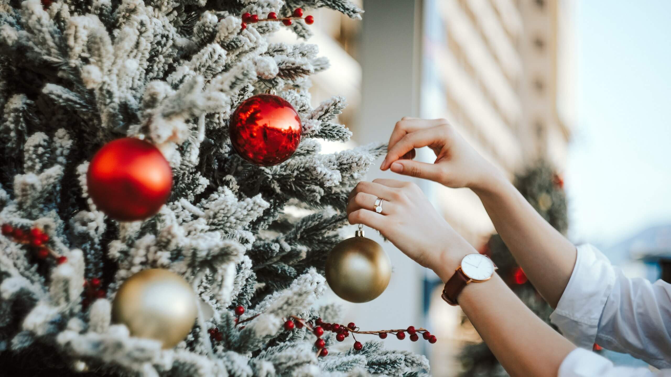 Why You are Better off with Wholesale Christmas Decorations